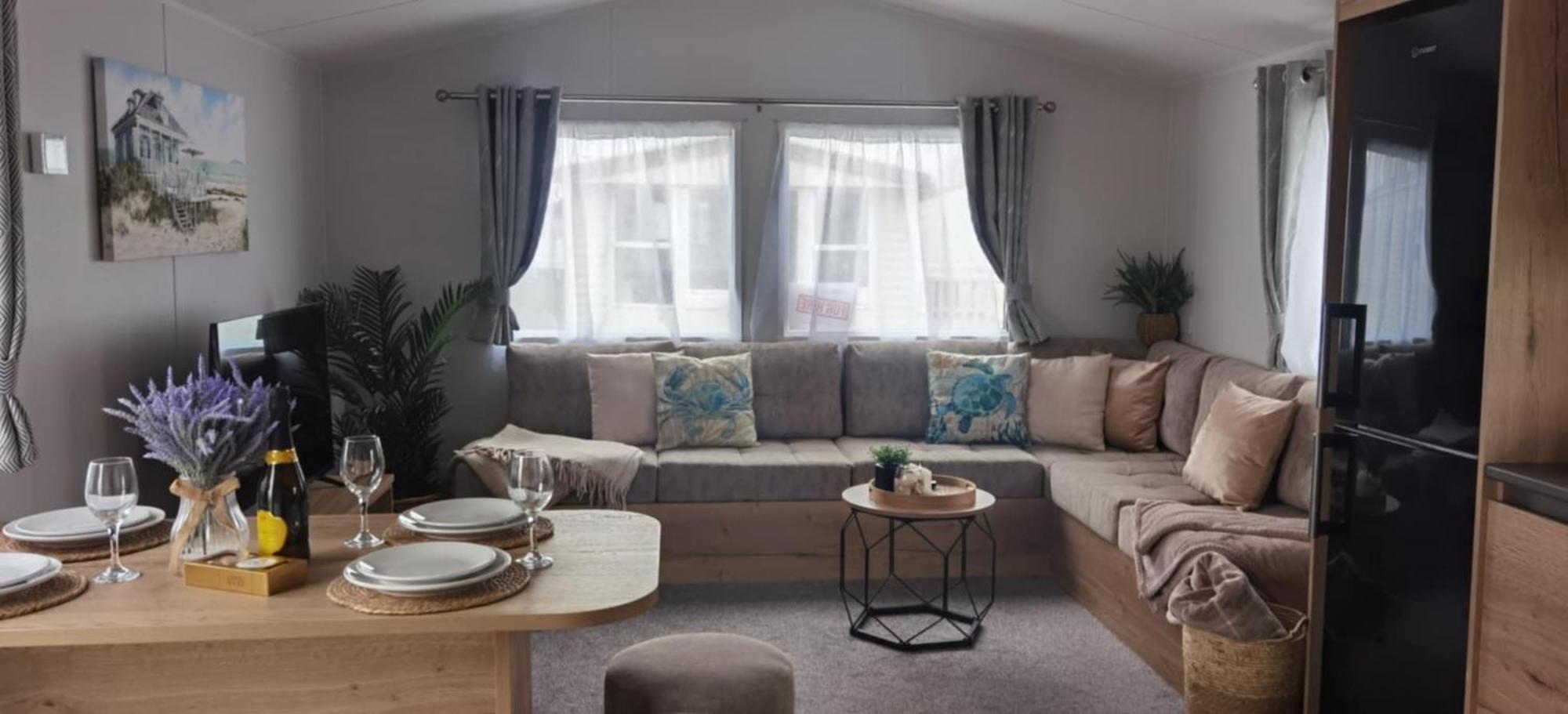 Big Boss Caravan-Camber Sands, Free Wi-Fi, Netflix, Parking المظهر الخارجي الصورة